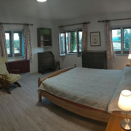 La Casa Del Ingles - Robledillo De La Jara Villa Exteriör bild
