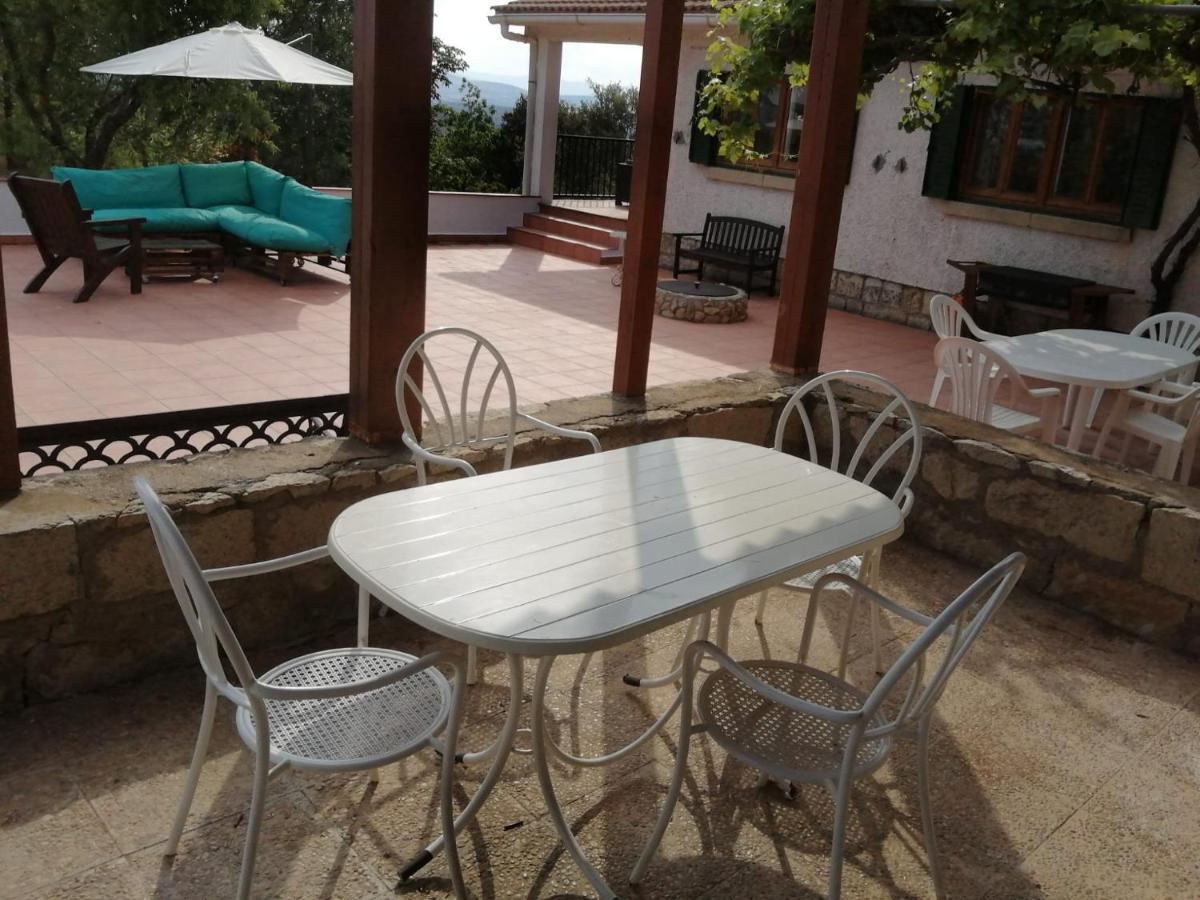 La Casa Del Ingles - Robledillo De La Jara Villa Exteriör bild