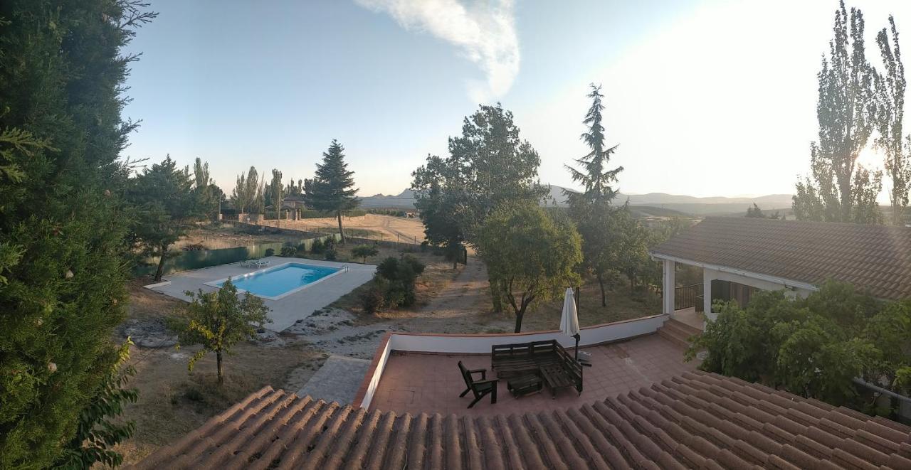 La Casa Del Ingles - Robledillo De La Jara Villa Exteriör bild