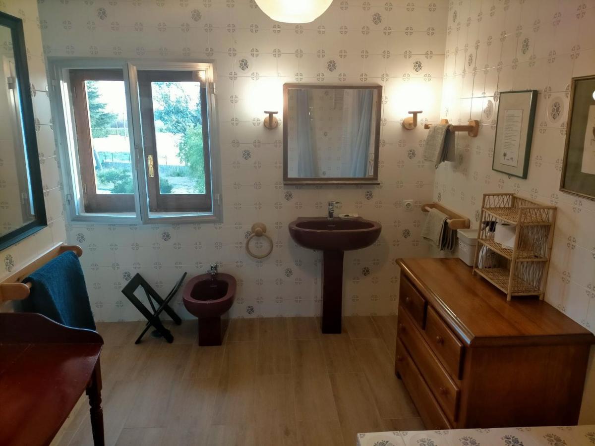 La Casa Del Ingles - Robledillo De La Jara Villa Exteriör bild